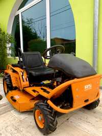 Tractoras de tuns iarba As Motor Profesional Tocat Defrisat