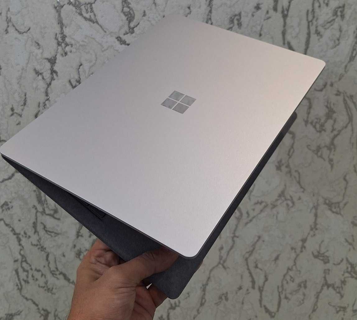 Microsoft Surface Laptop 3 13.5"2K core i7 1065G7 16GB/256GB SSD