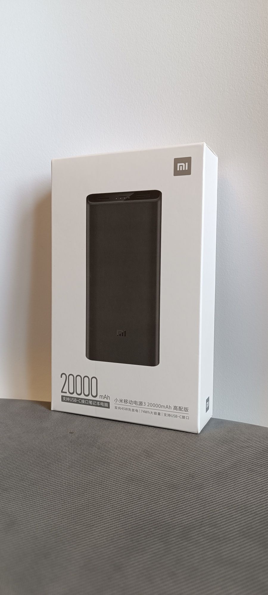 Пауэрбанк Xiaomi Mi 3