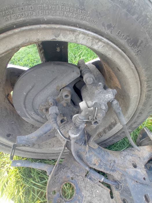 Etrieri fata  spate skoda octavia 2015