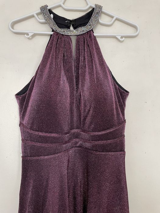 Официална рокля