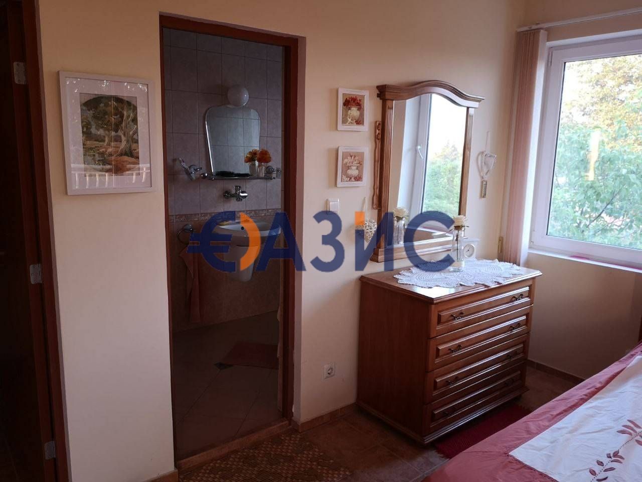 Двуетажна къща В С. Горица обл. Бургас, 180 кв. м,