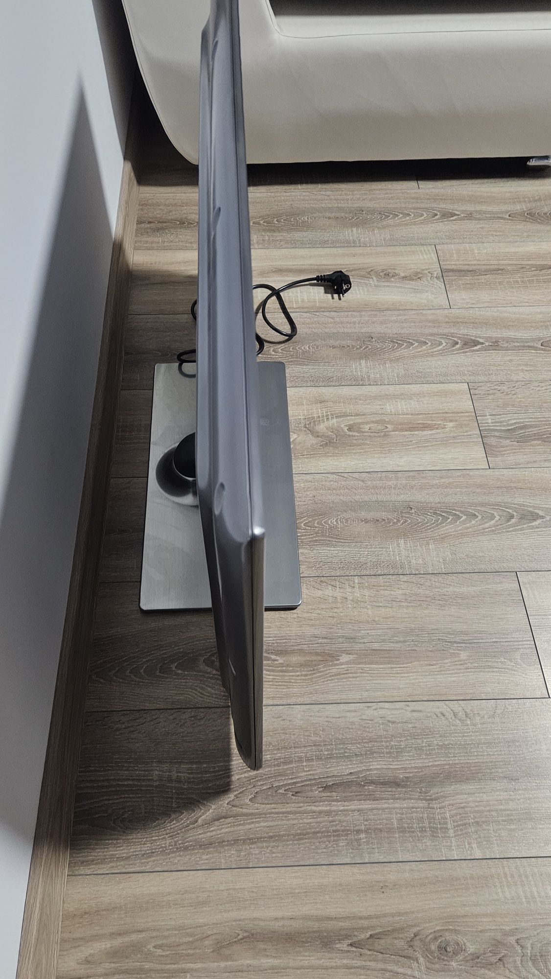 Tv/Smart tv lg 108 cm
