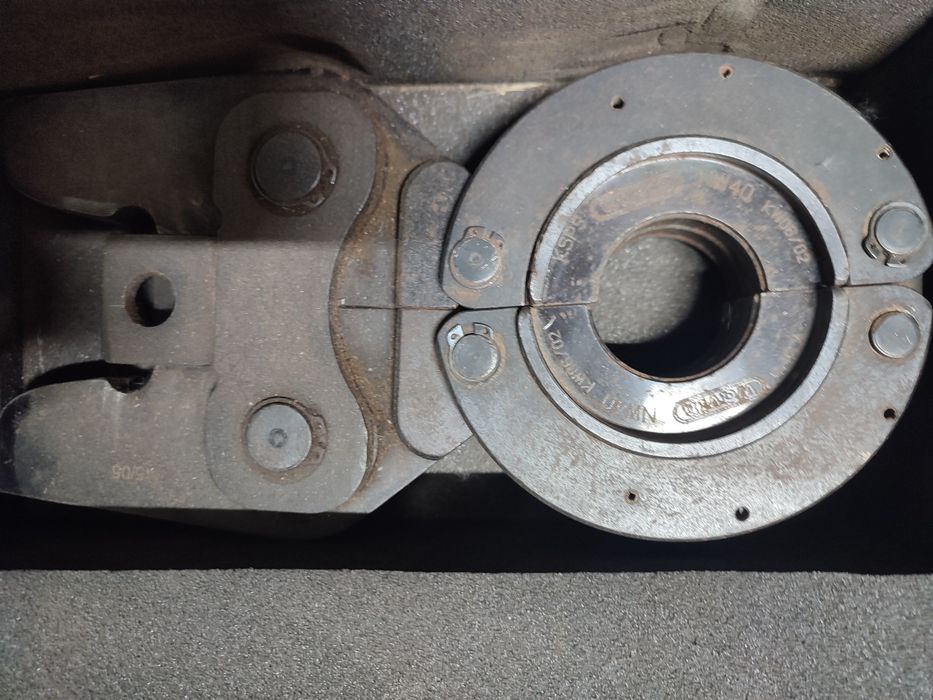 Trusa bacuri sertizare wn 40 50 rems geberit