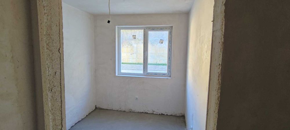 Продава се Тристаен апартамент в Варна, Възраждане 1 - 55 кв.м за 1491 €/кв.м - Снимка #9