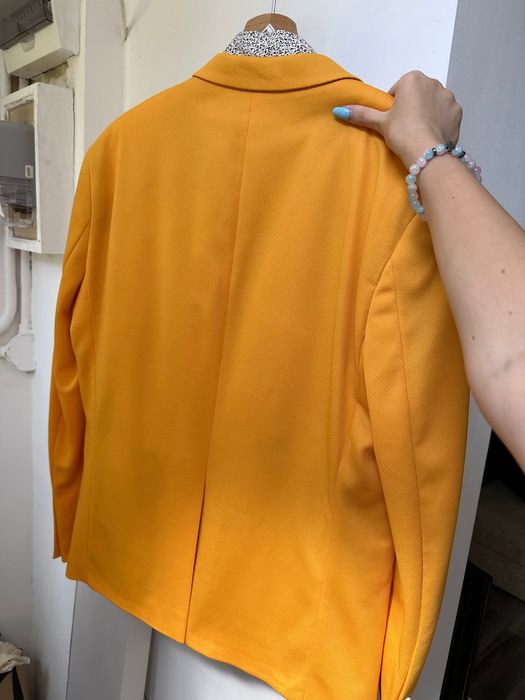 Sacou galben bărbați + cămașă mango mărime M