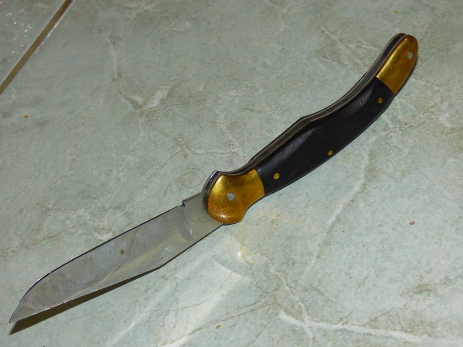 Briceag traditional maghiar Fejesgörbe lemn nuc negru Belencsák nou