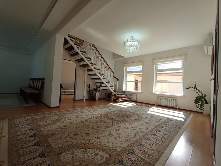 Уй арендага бериледи