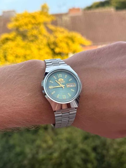 Часовник Orient Crystal Automatic, Rare Day-Date بال – края на 1970-те