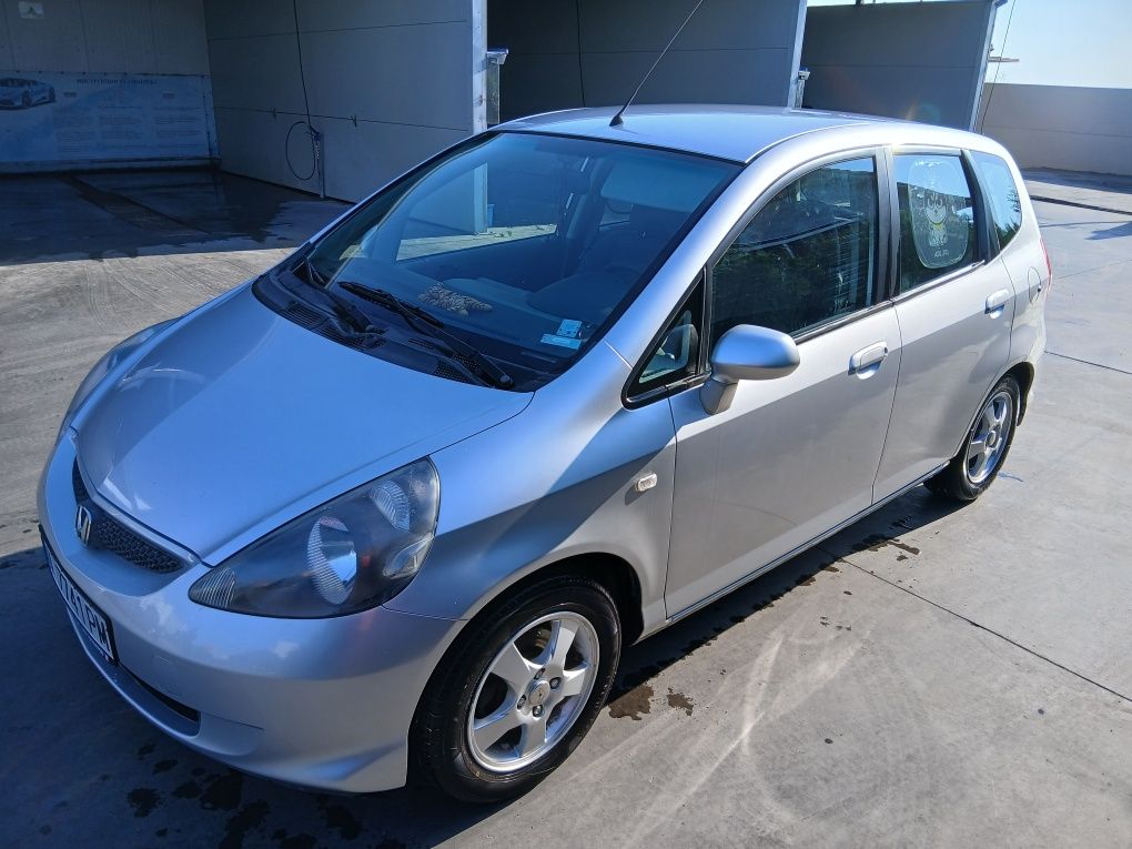 Honda Jazz чист бензин