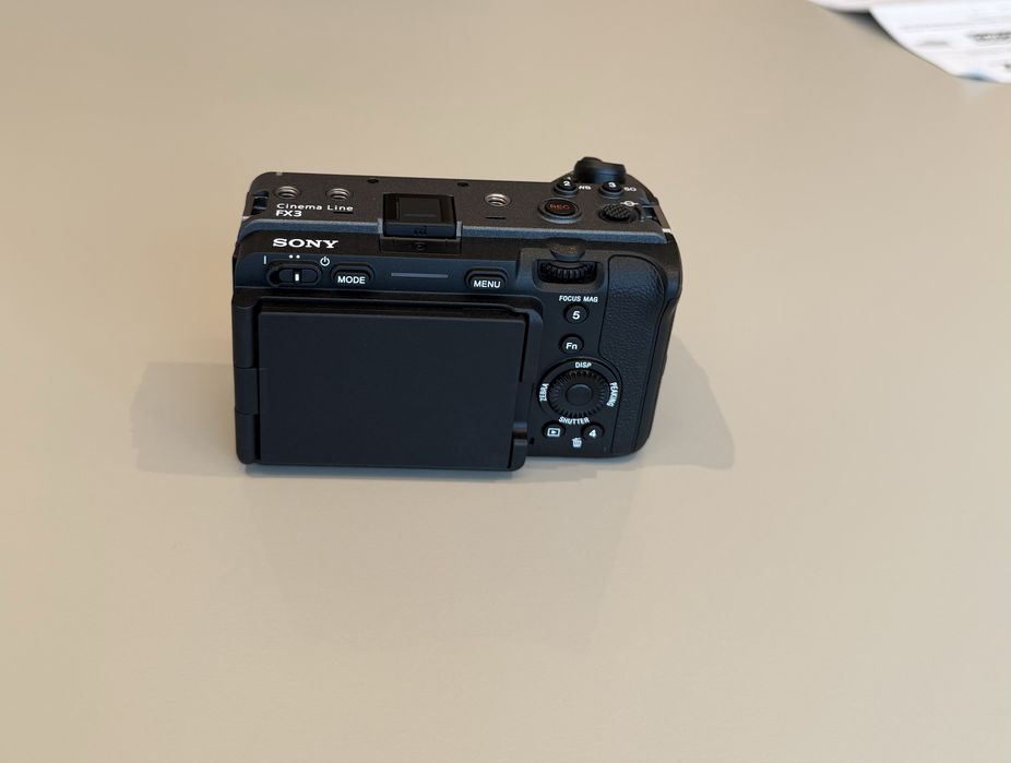 Sony Alpha FX3 ILME-FX3 Camera Full-Frame Cinema Line
