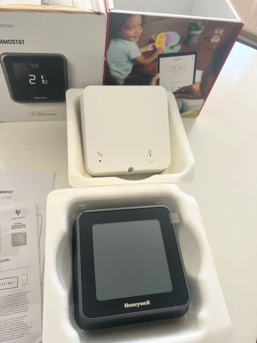 Termostat Honeywell T6