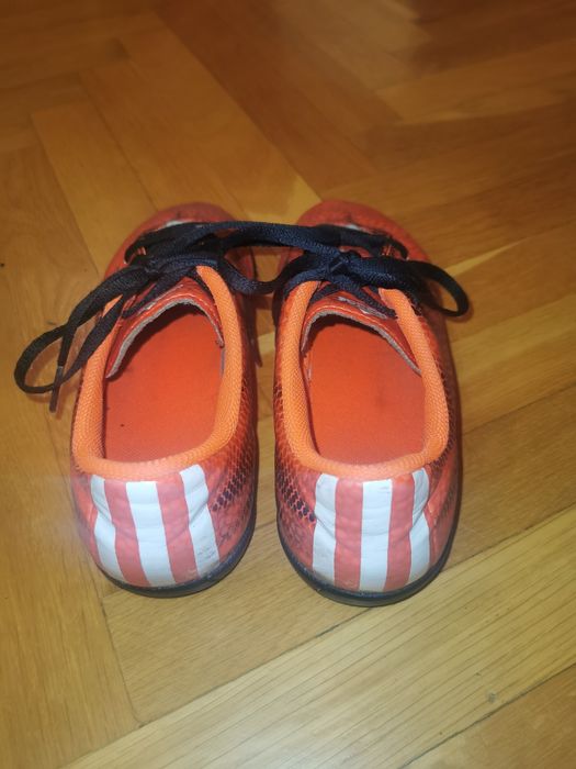Детски футболни обувки Adidas F5 Tf
