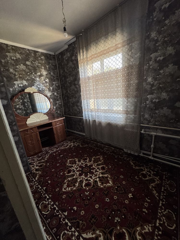 Kivartira 5 da 13 chi maktab yonida