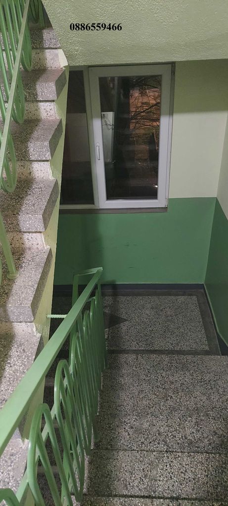 Продава се Тристаен апартамент в Варна, Червен площад - 126 кв.м за 1921 €/кв.м - Снимка #16