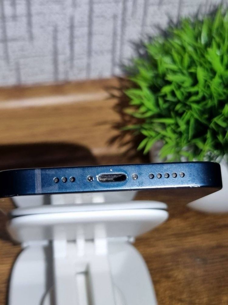 Iphone 14 в отличном состоянии