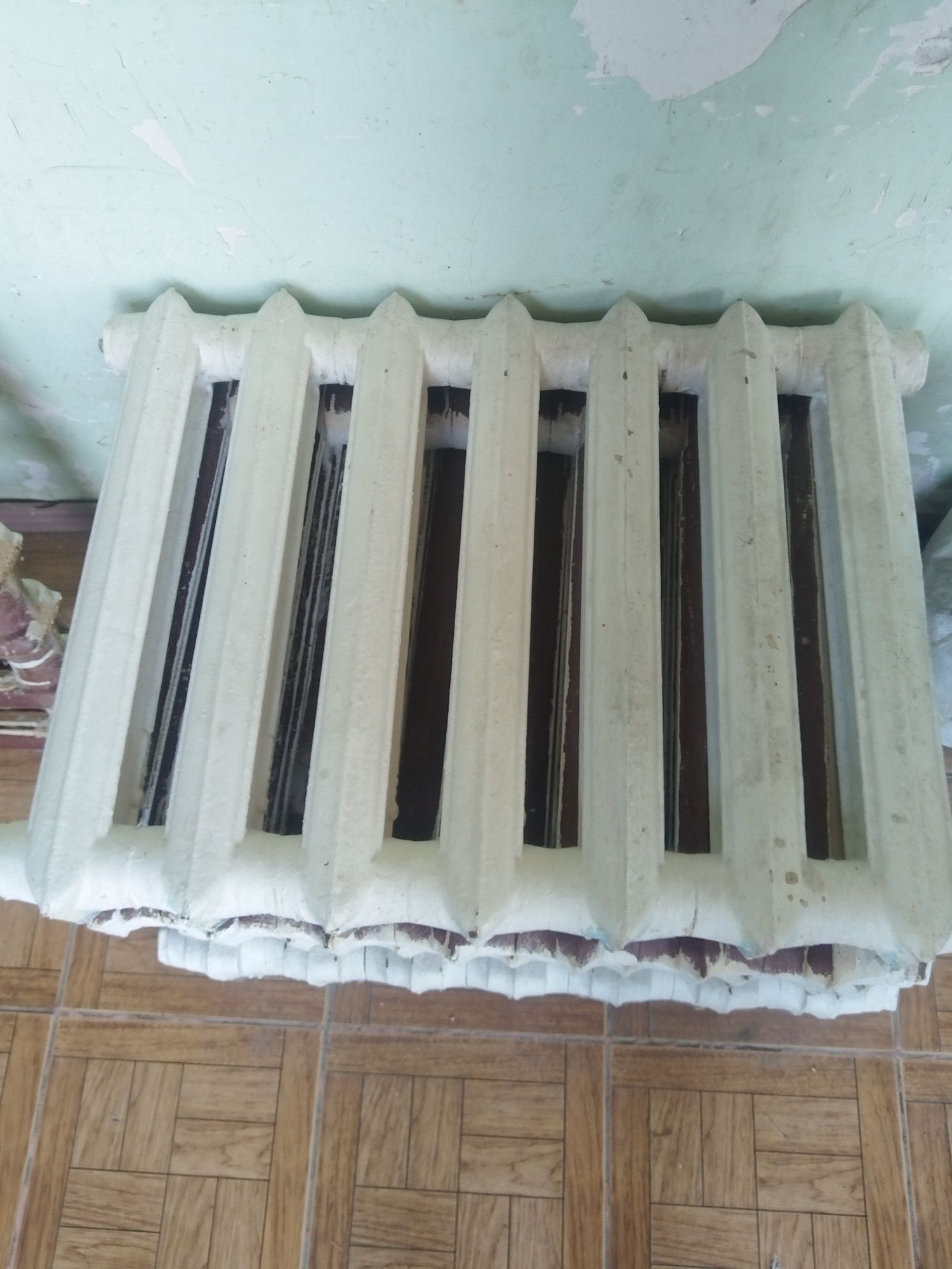 Продам радиаторы (срочно)