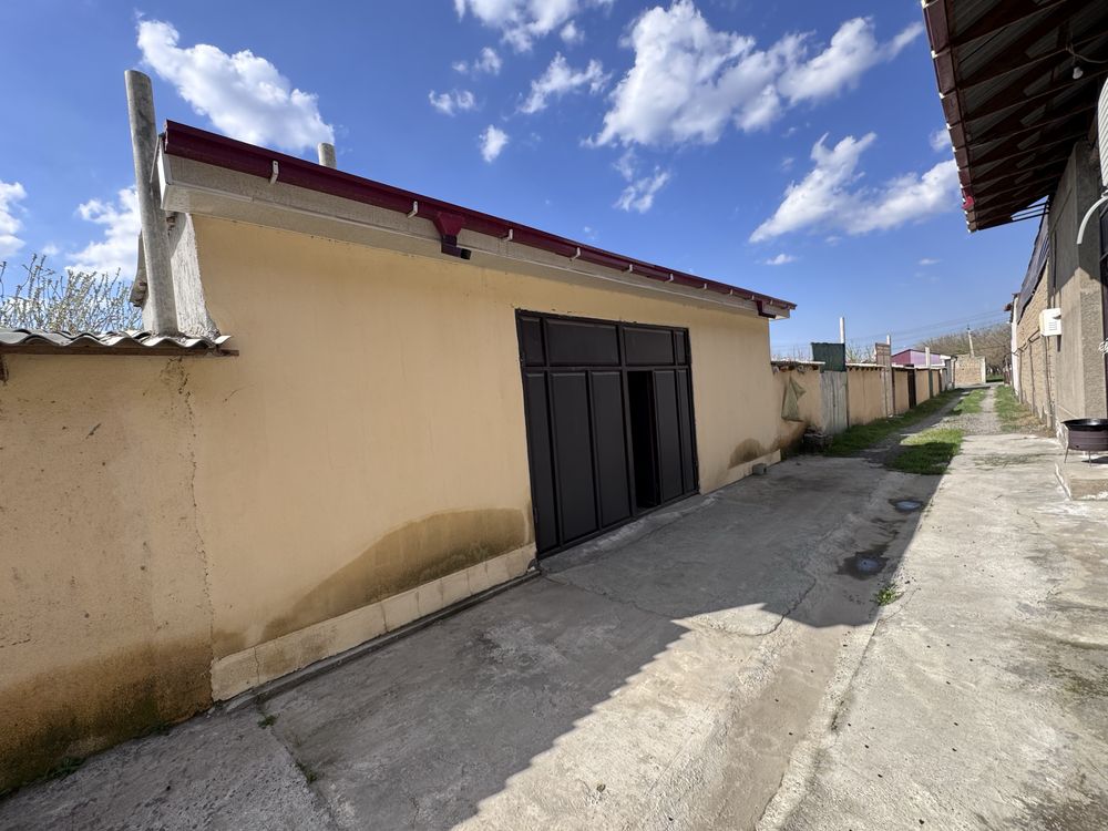 Samarqand shaharga hududida  arzon 2 sotixli uy, 2 xonali uy narxida
