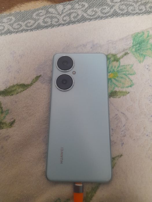 Продам телефон редми