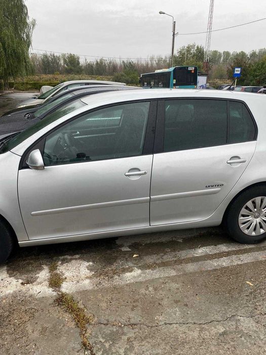 Vand un Wolkswagen Golf 5 United