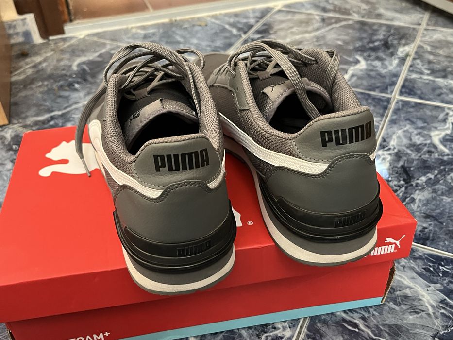 Оригинални мъжки маратонки Puma номер 45