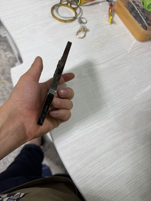 Iphone 13 pro (с гарантией)