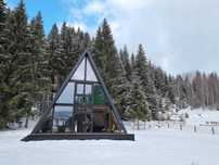 Case si cabane din lemn A-Frame