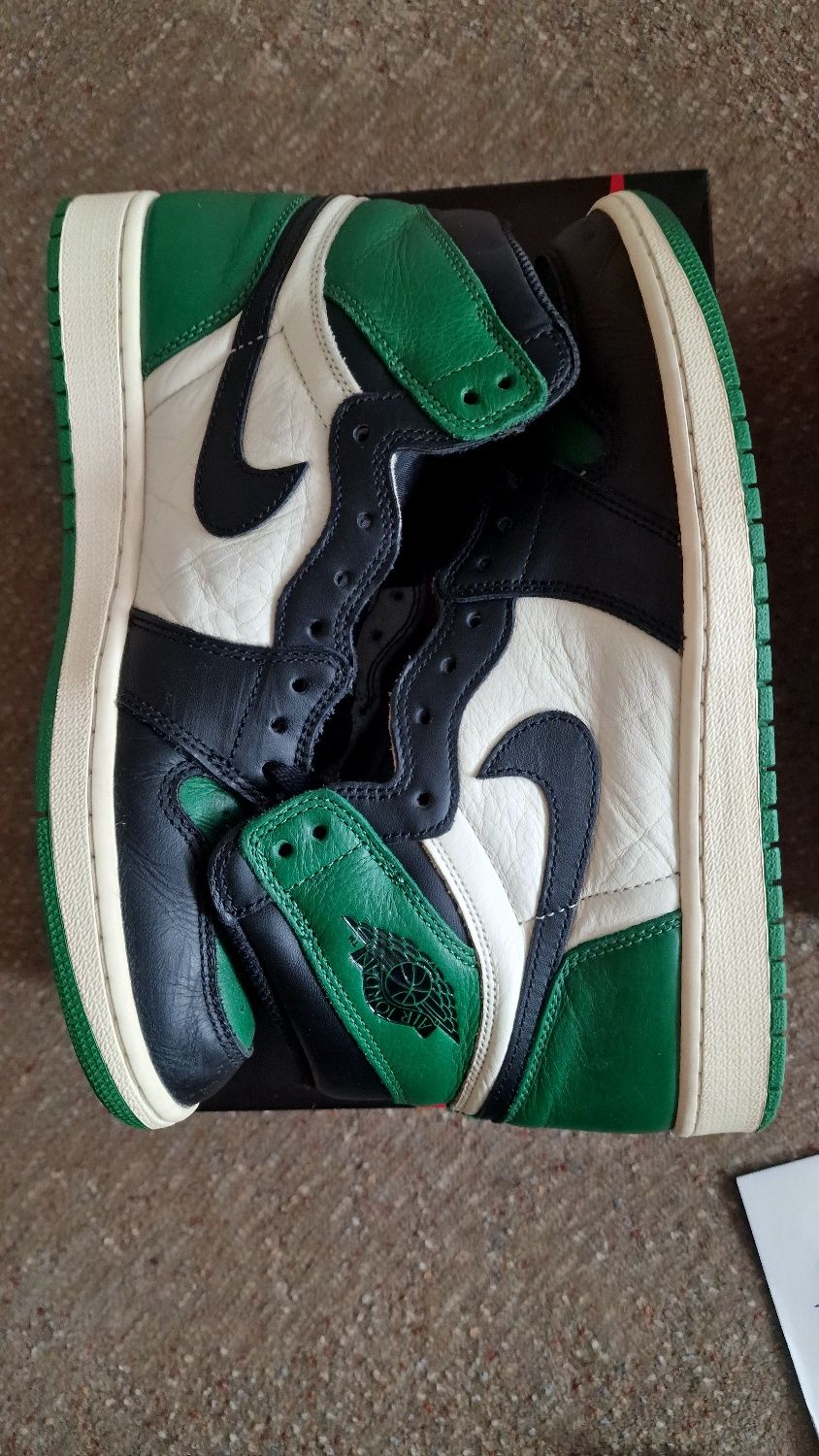 Jordan 1 Pine Green