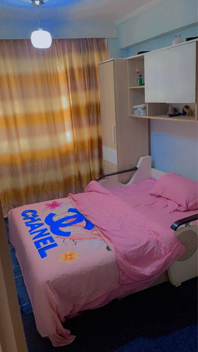 Caut colega de apartament