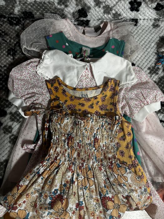 Rochite 3-4 ani h&m/ c&a