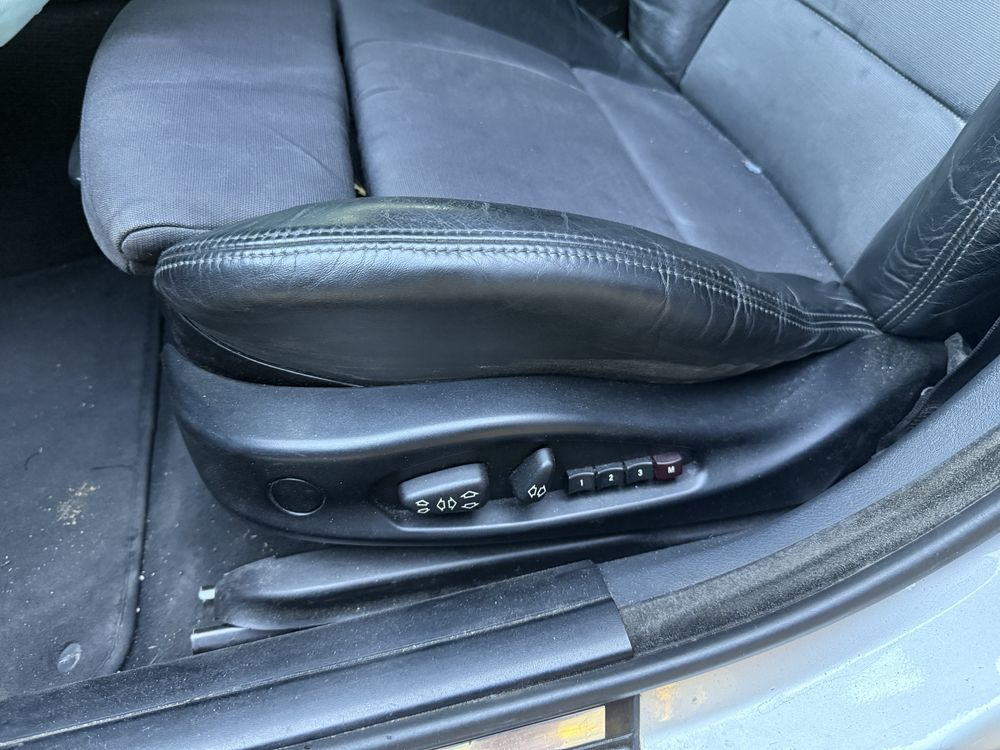 Bmw e46 323i на части може и цяла