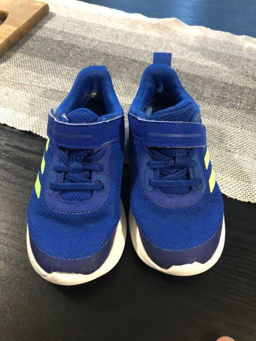 Детски маратонки Adidas 25
