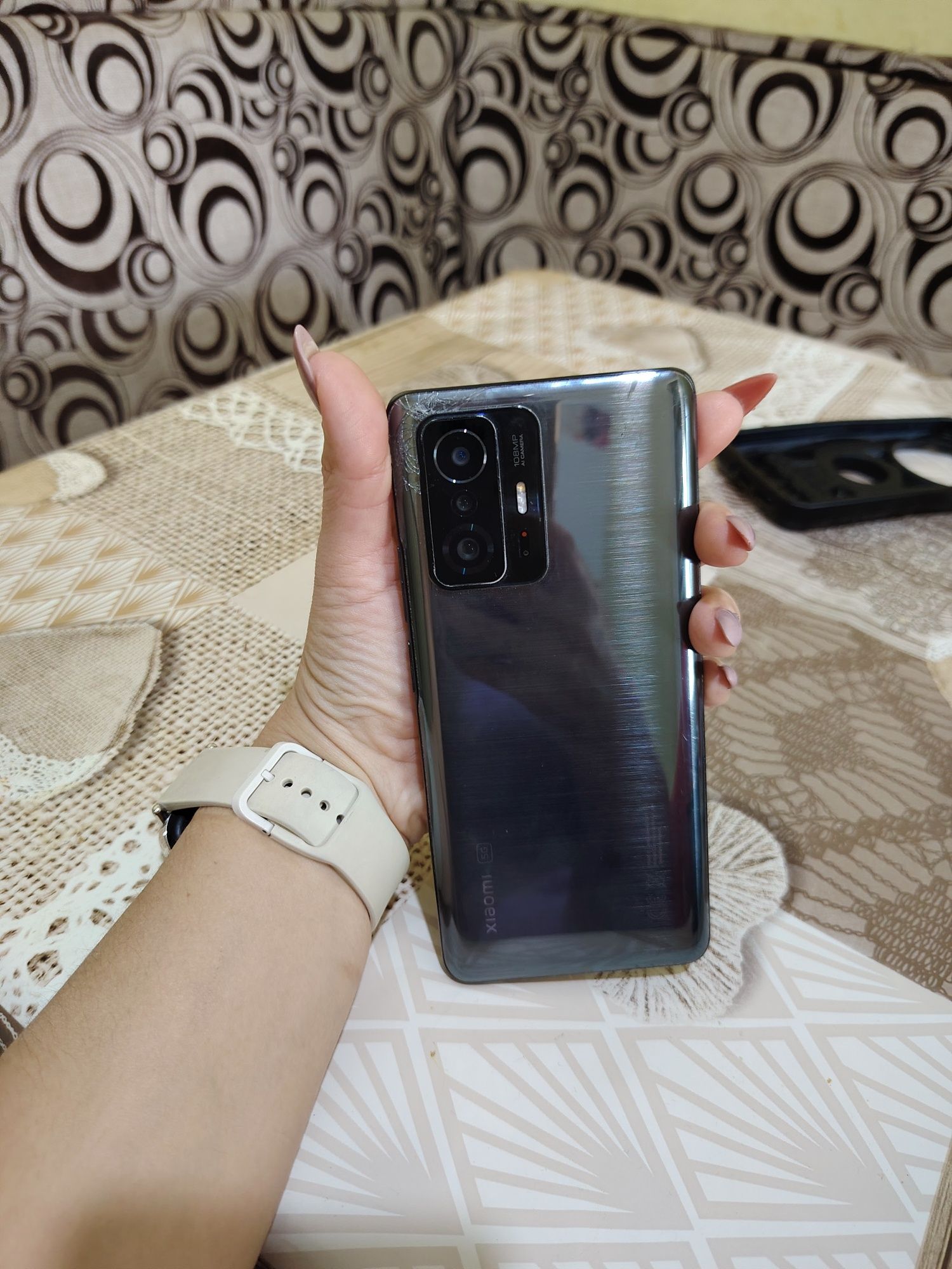 Xiaomi 11 T pro в хорошем состоянии