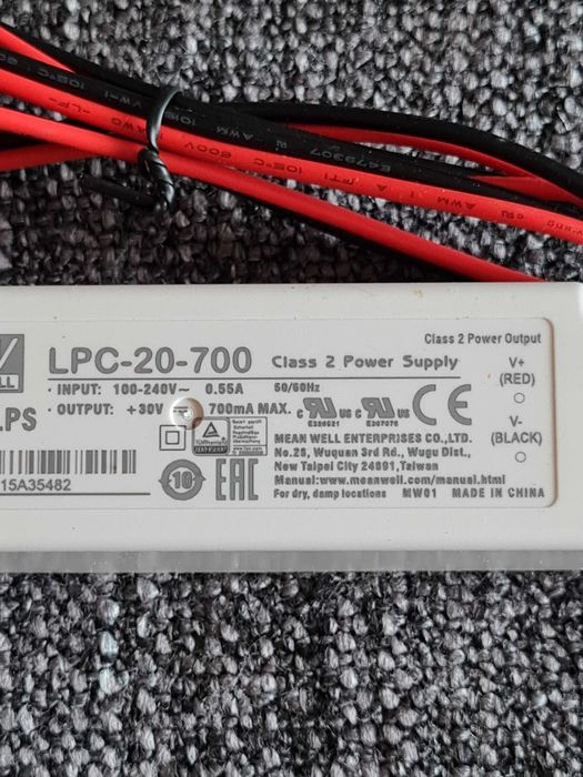 Transformator Profesional LED Mean Well LPC-20-700 IP67 700mA 9 > 30V