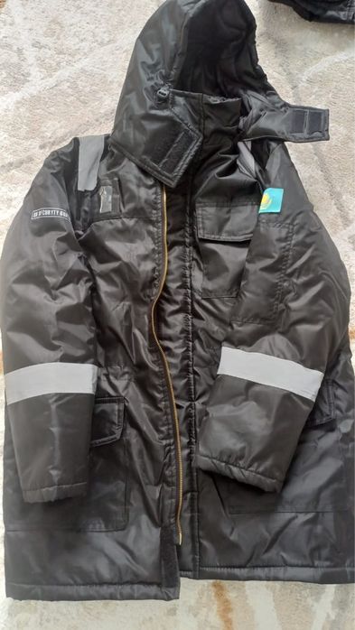 Продается новые зимние спец куртка Бушлат