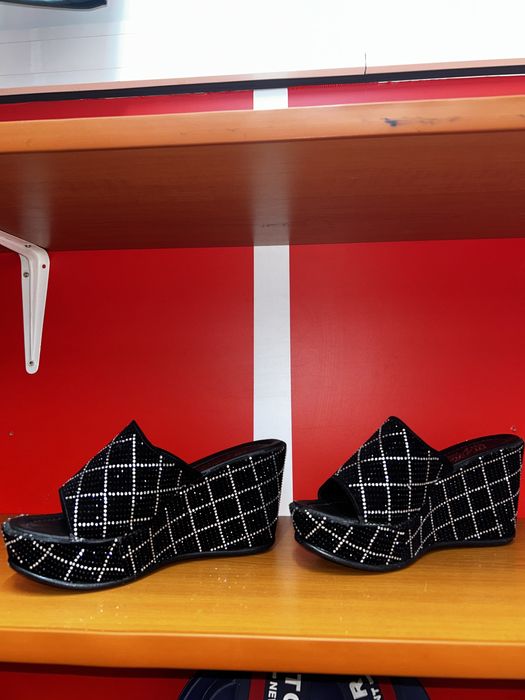 Papuci cu platformă