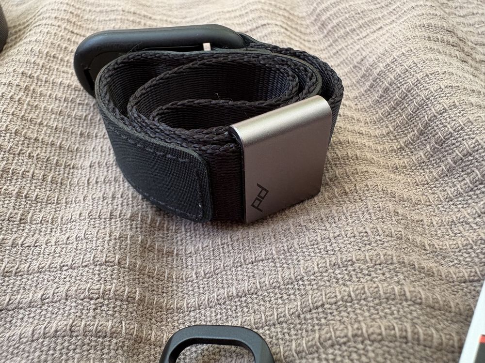 Curea camera gat Peak Design Leash