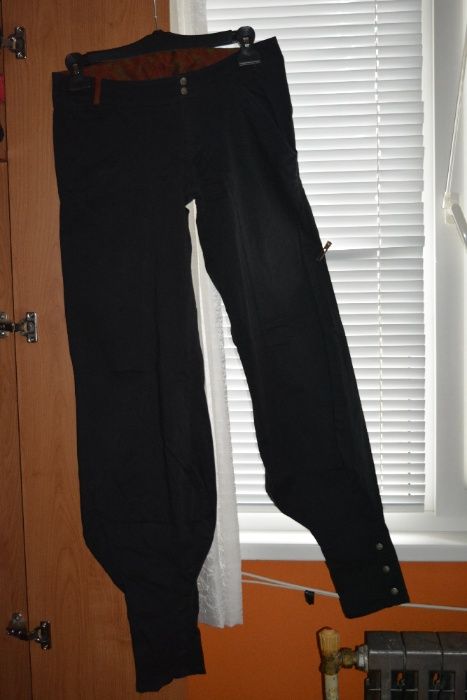 Ефектен панталон марка ZORY