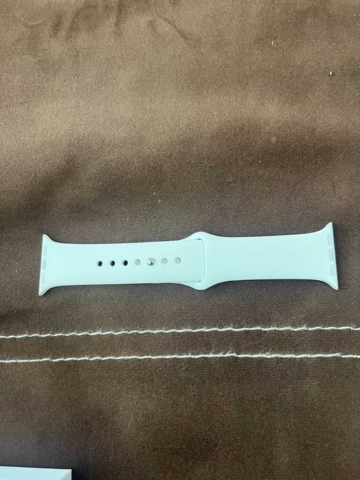 Apple Watch SE (Gen 2) 40mm Starlight Al Star