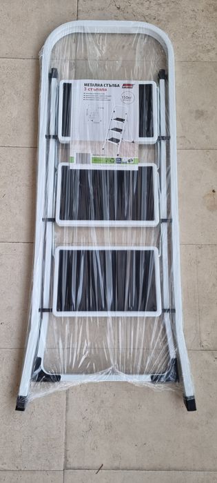 Метална стълба с 3 стъпала