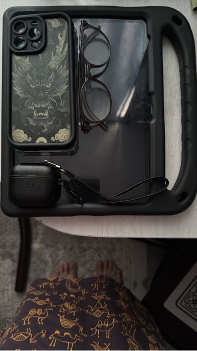 Продам Apple iPad 2025 11 дюйм 6 Гб/128 Гб