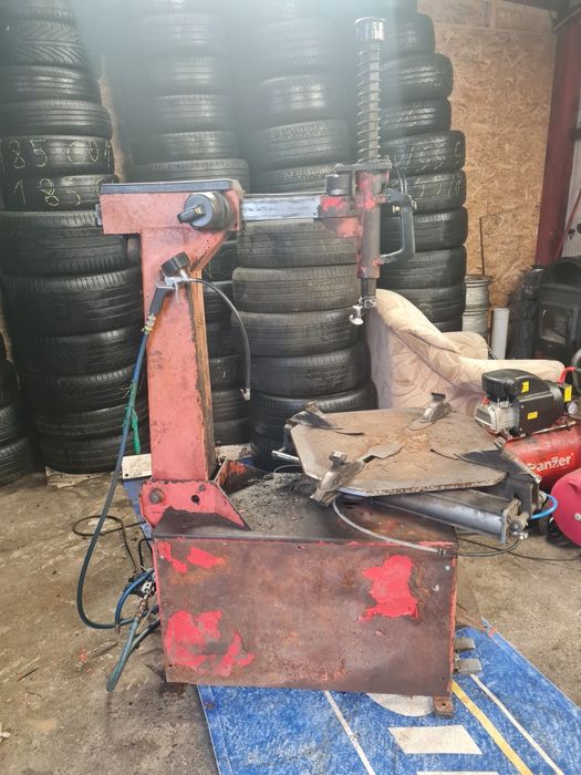 Aparat dejantat*220w* 1000 lei*