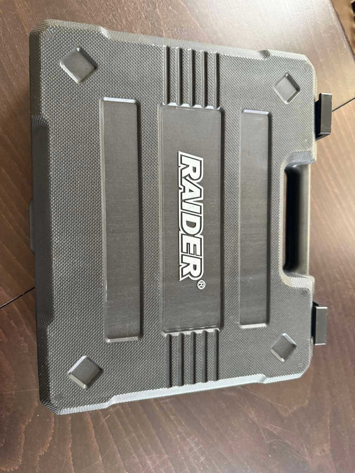 Акумулаторен винтоверт Raider RD-CDL28