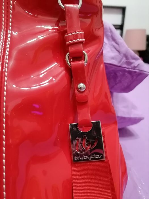 Дамски оригинални нови чанти