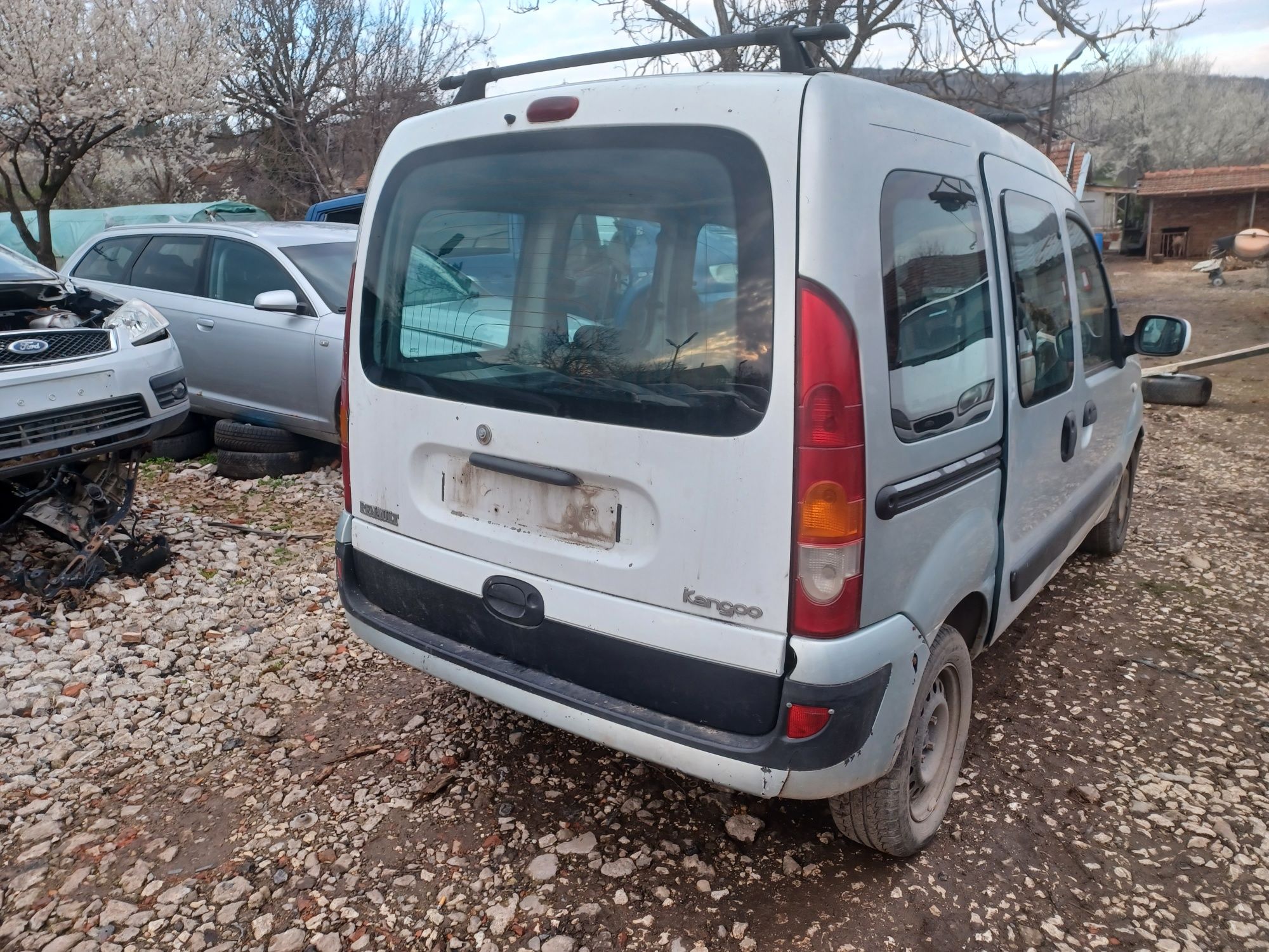 Рено Канго 1.9тди/на части/reno Kango 1.9tdi na chasti