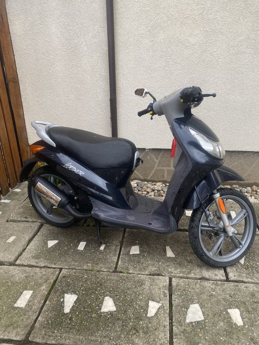 Scuter Fără Permis Peugeot LOOXOR 49cm