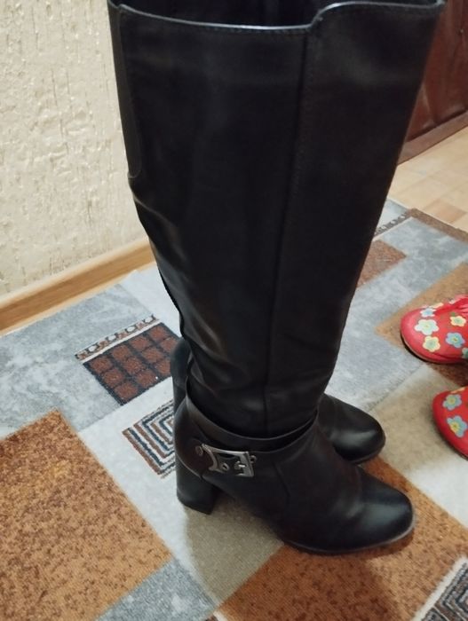 Продам сапоги 40размера