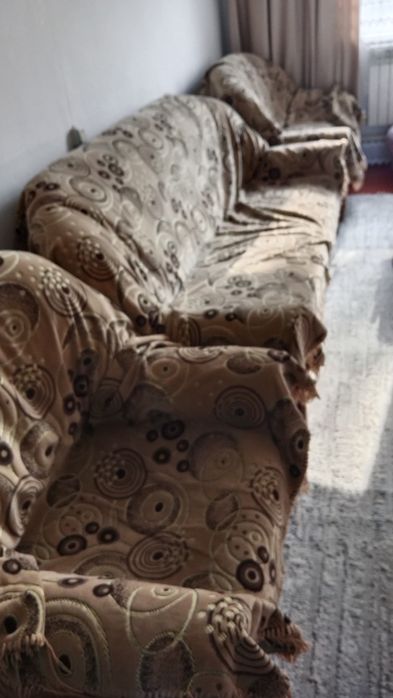 Диван тройка диван и 2 кресла