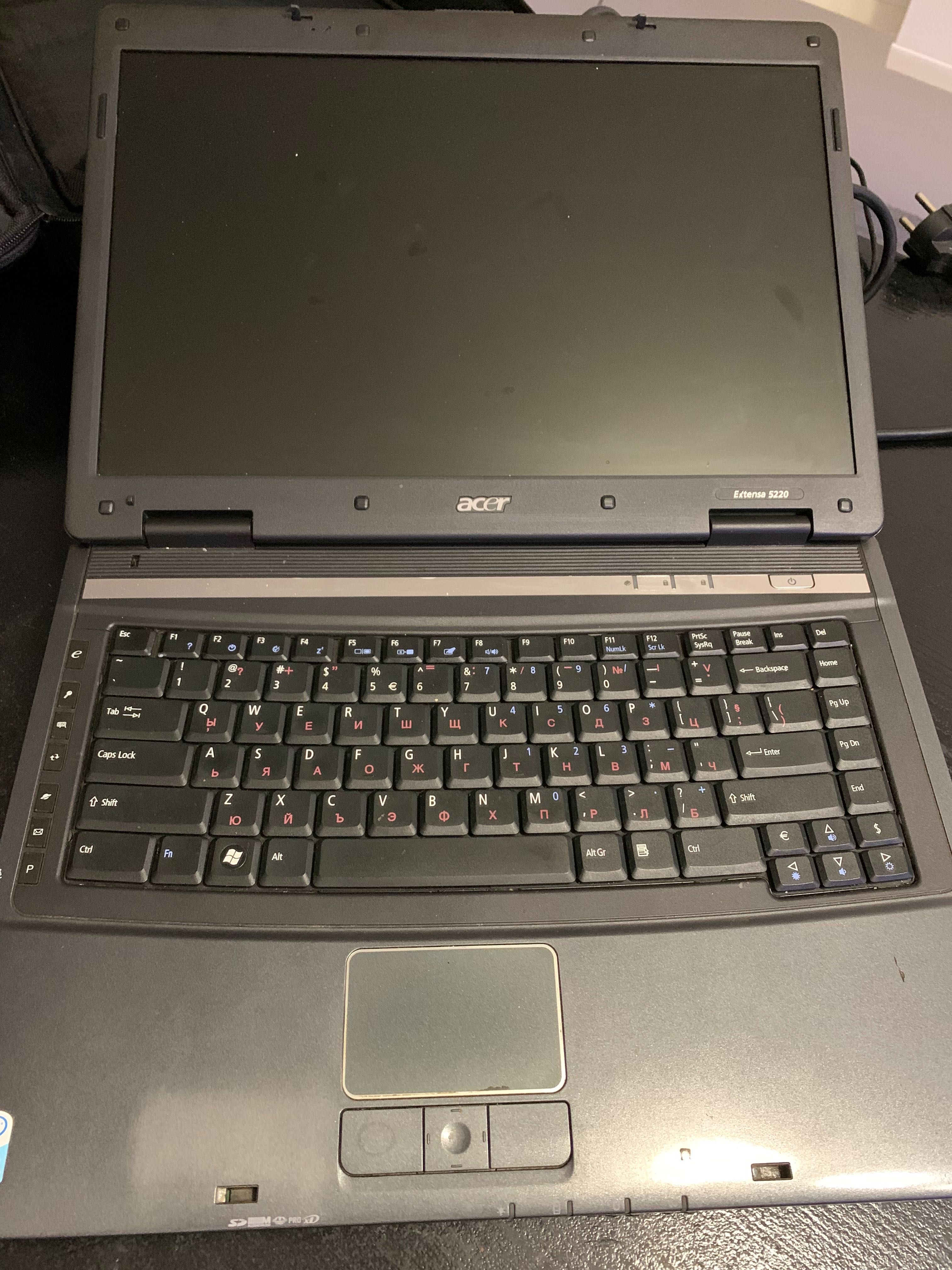 Acer Extensa 5220