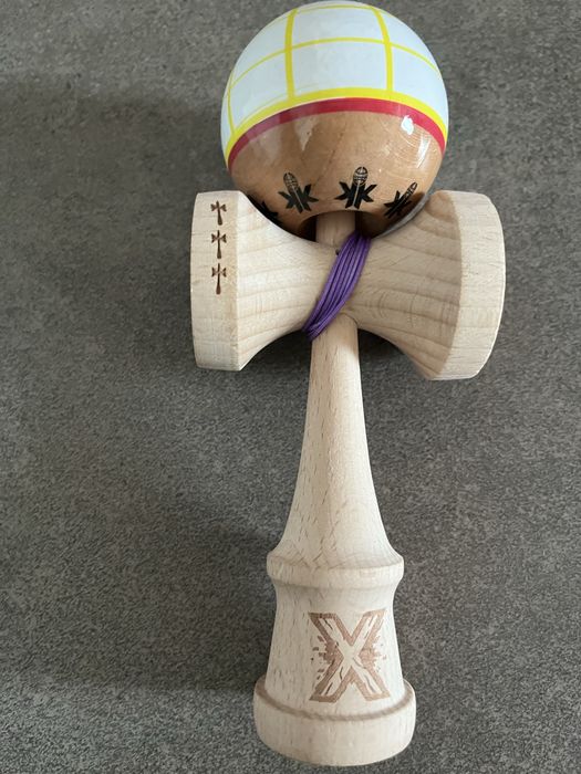 Kendama x originala